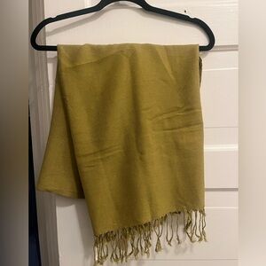 Green Pashmina Scarf/Shawl